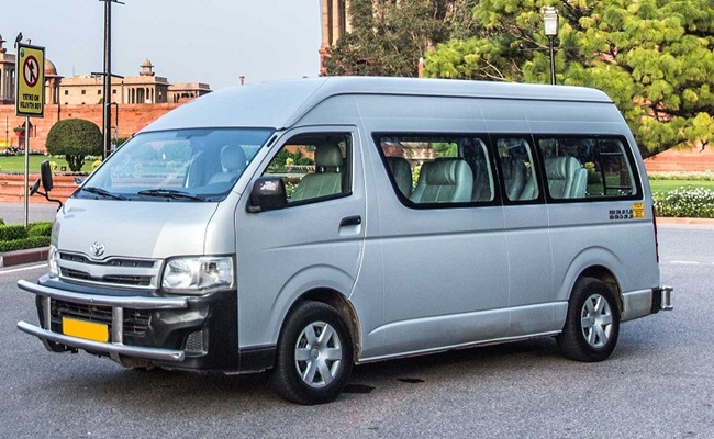 Toyota Hiace 8 Seater Van